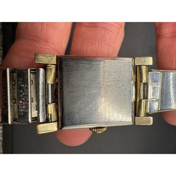 Vintage Gruen Veri-Thin Precision With Calendar Stretch Band 20mm 10k GF main image 15